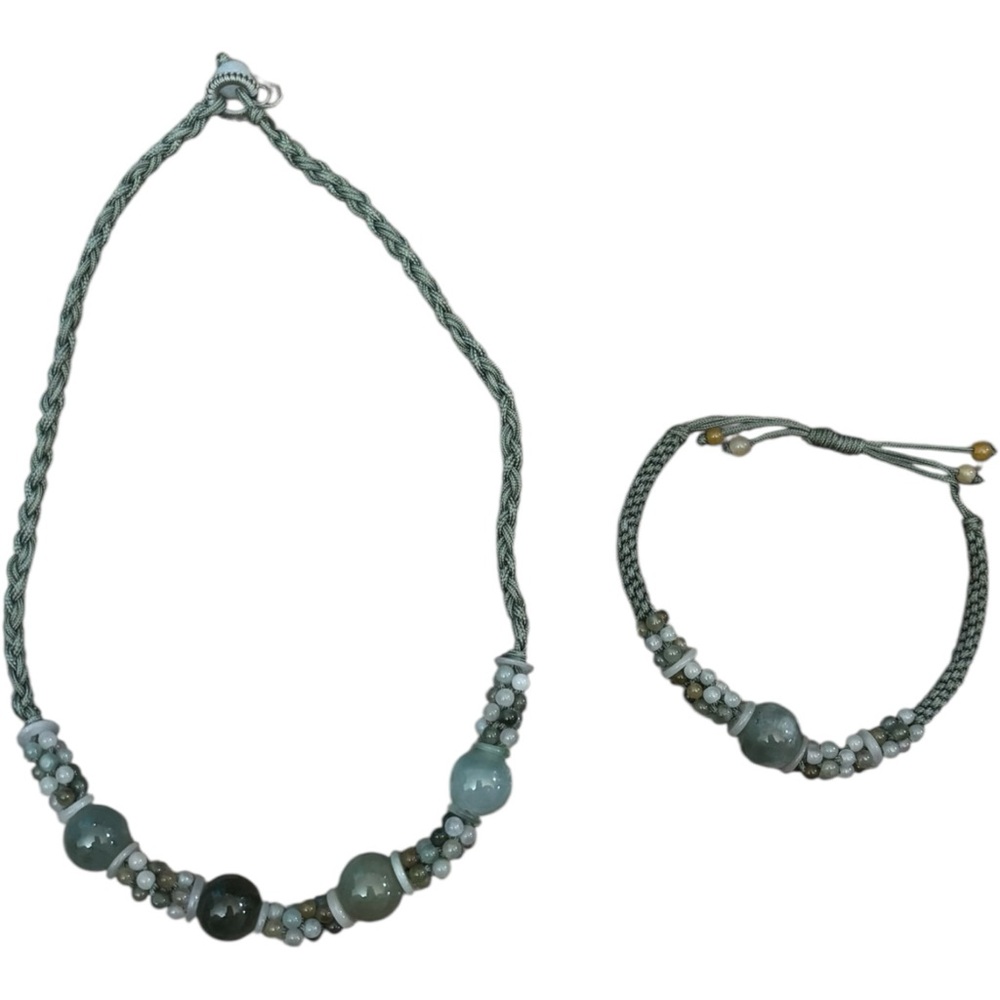 Jadeite Chic Beaded Necklace‎ and Bracelet Set